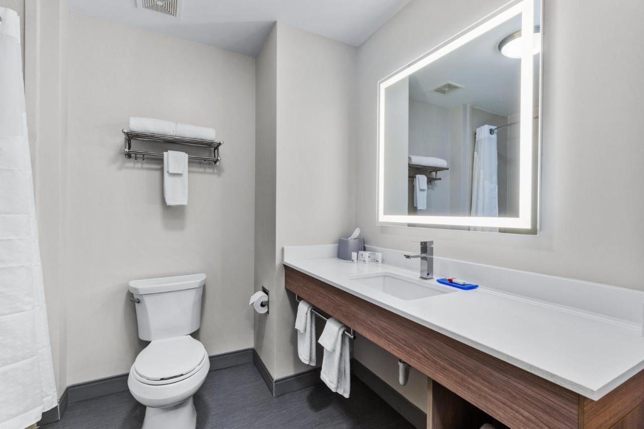 Holiday Inn Express New Albany By Ihg Buitenkant foto