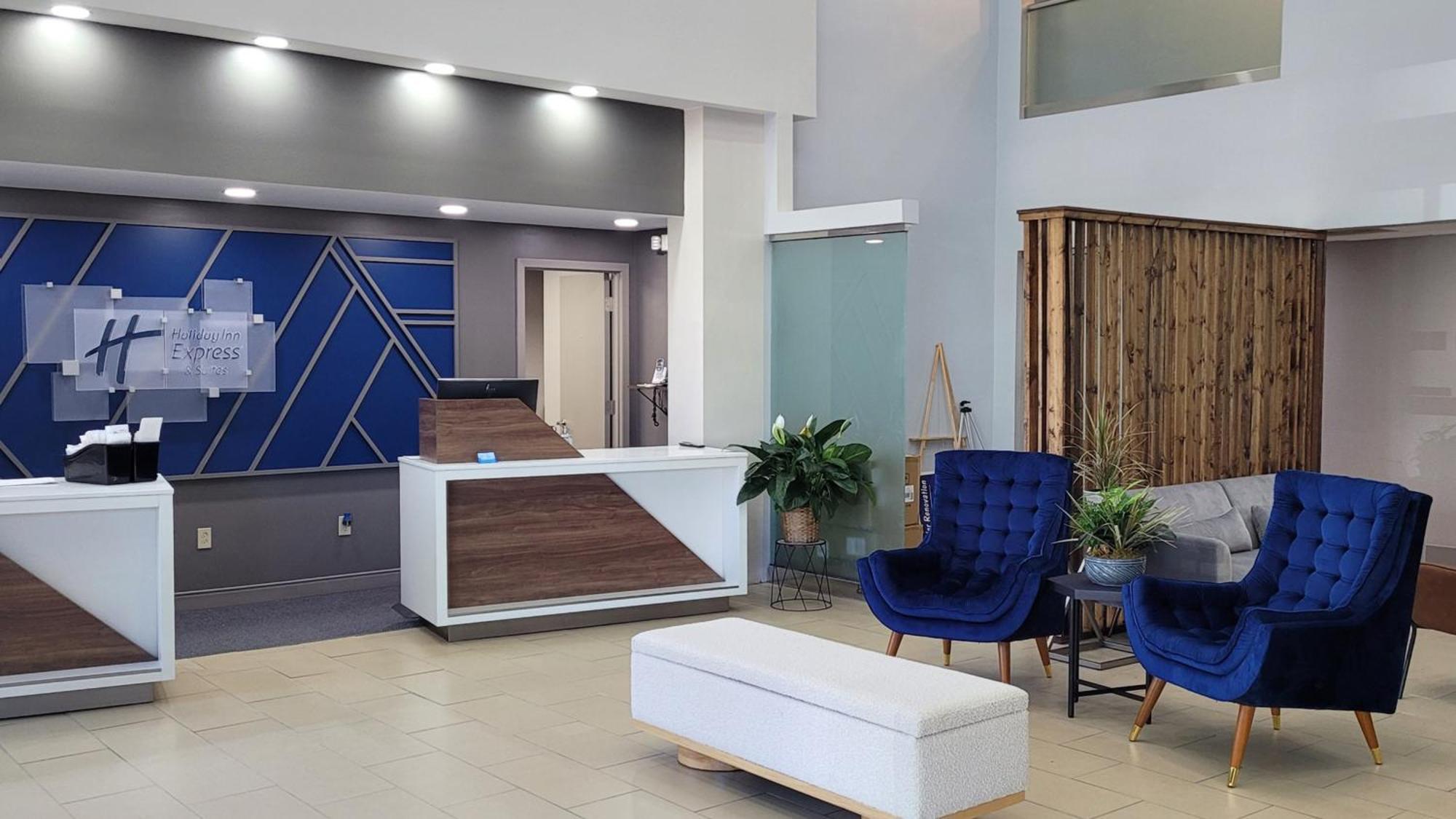 Holiday Inn Express New Albany By Ihg Buitenkant foto